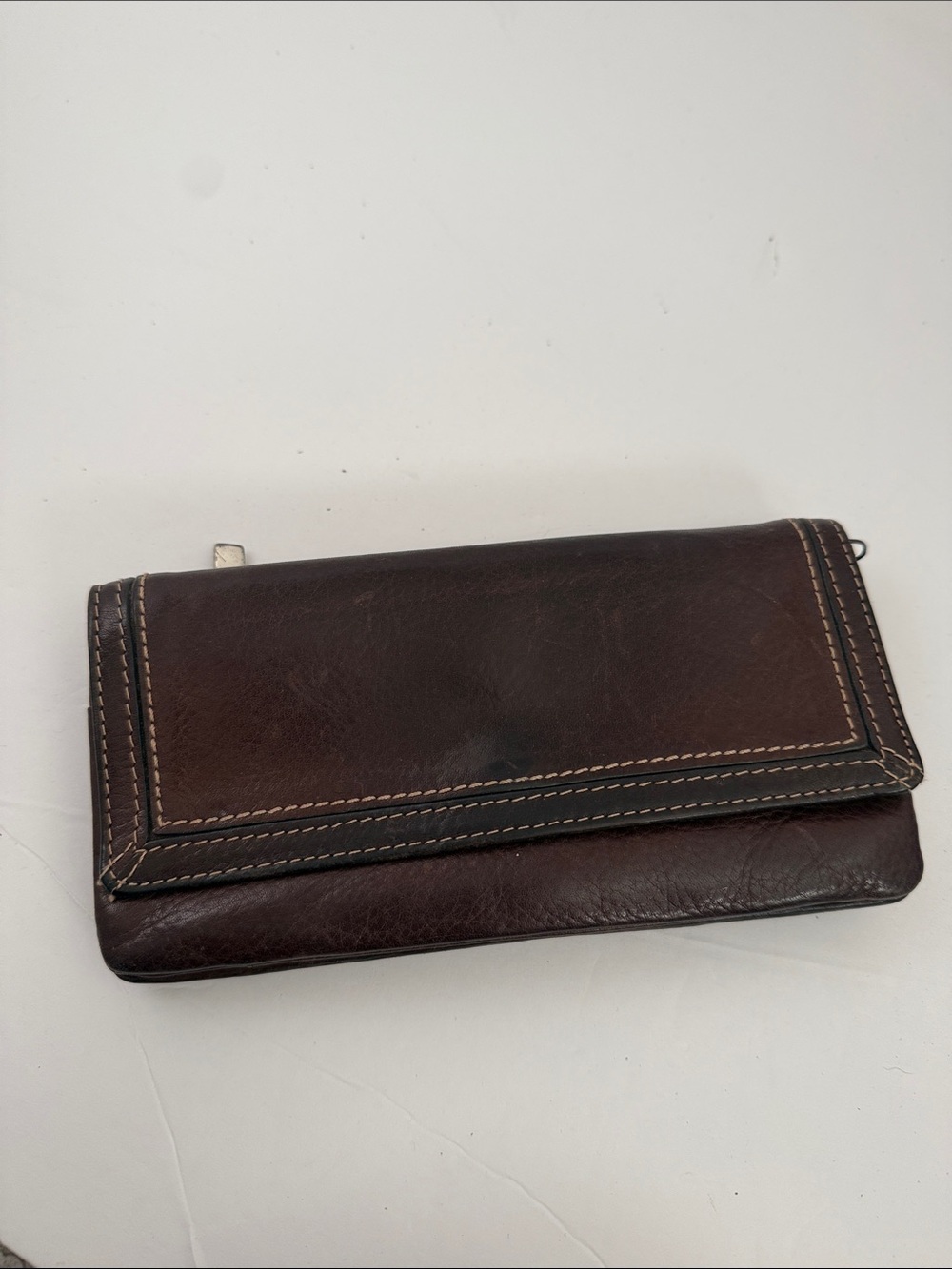 Fossil Dark Brown Leather Wallet with Contrast Stitching